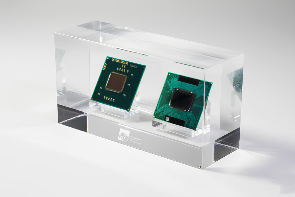 IC substrate  Complete Design-to-Verification Linkage: We assist customers in a seamless, end-to-end process: from Substrate Layout and SI/PI Simulation, through Die Mount to produce a verifiable IC package, and the subsequent design/manufacturing/assembly of the necessary Test Interfaces (Socket / Evaluation board / Load board / Burn-in board) required during the verification stage. This significantly shortens the customer's verification cycle.